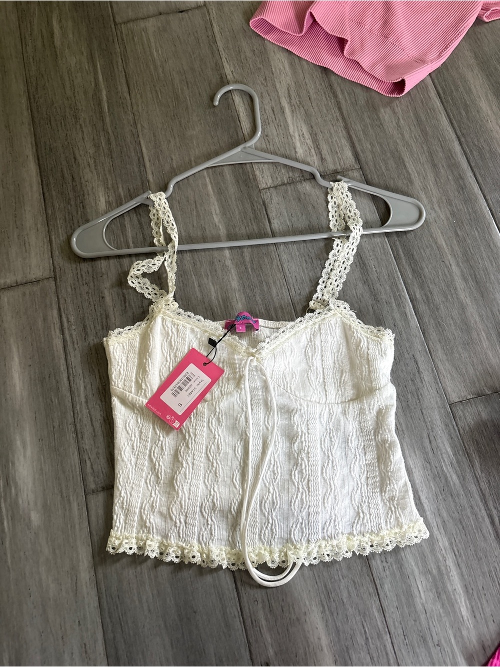 Edikted Cream Crochet Lace Crop Top